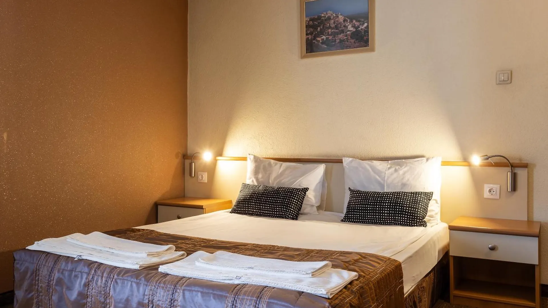 ***  Hotel Brod - Free Parking Sofia Bulgaria
