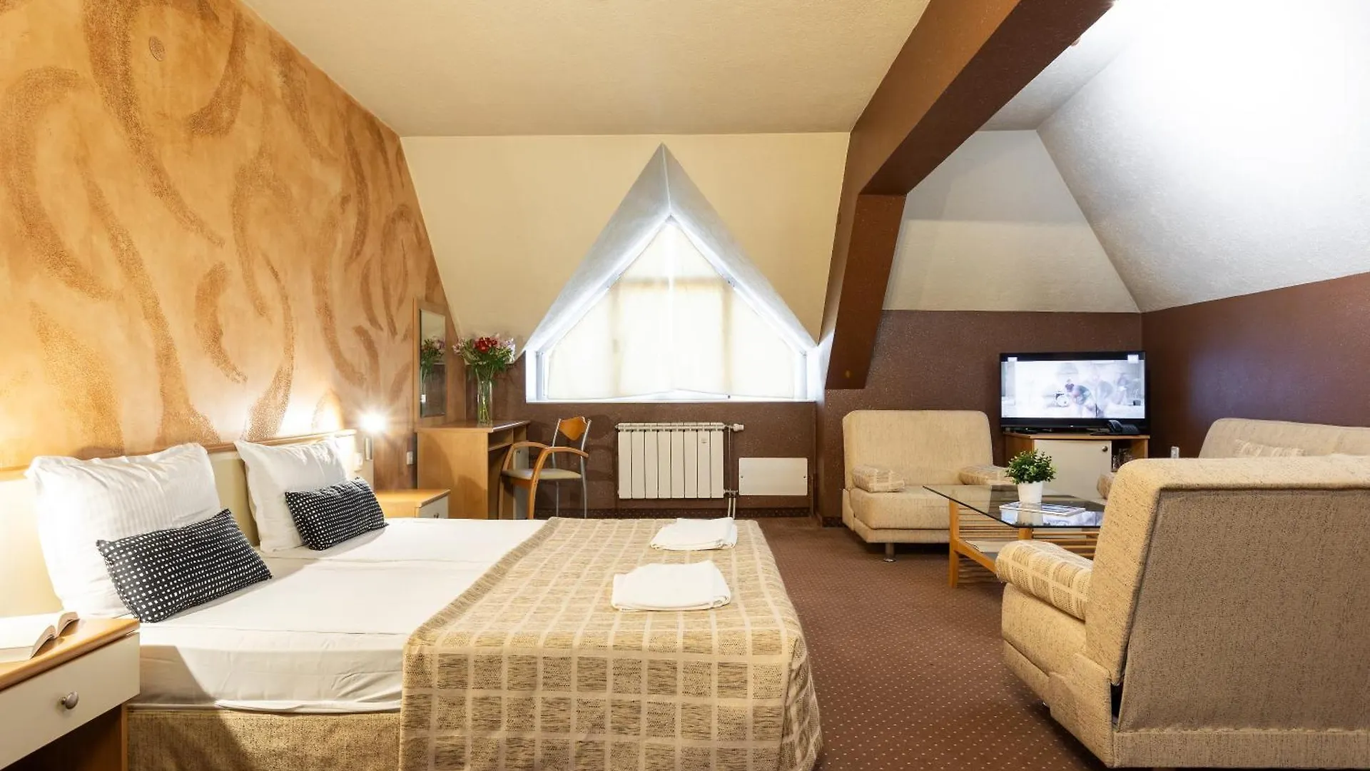 Hotel Brod - Free Parking Sofia Bulgaria
