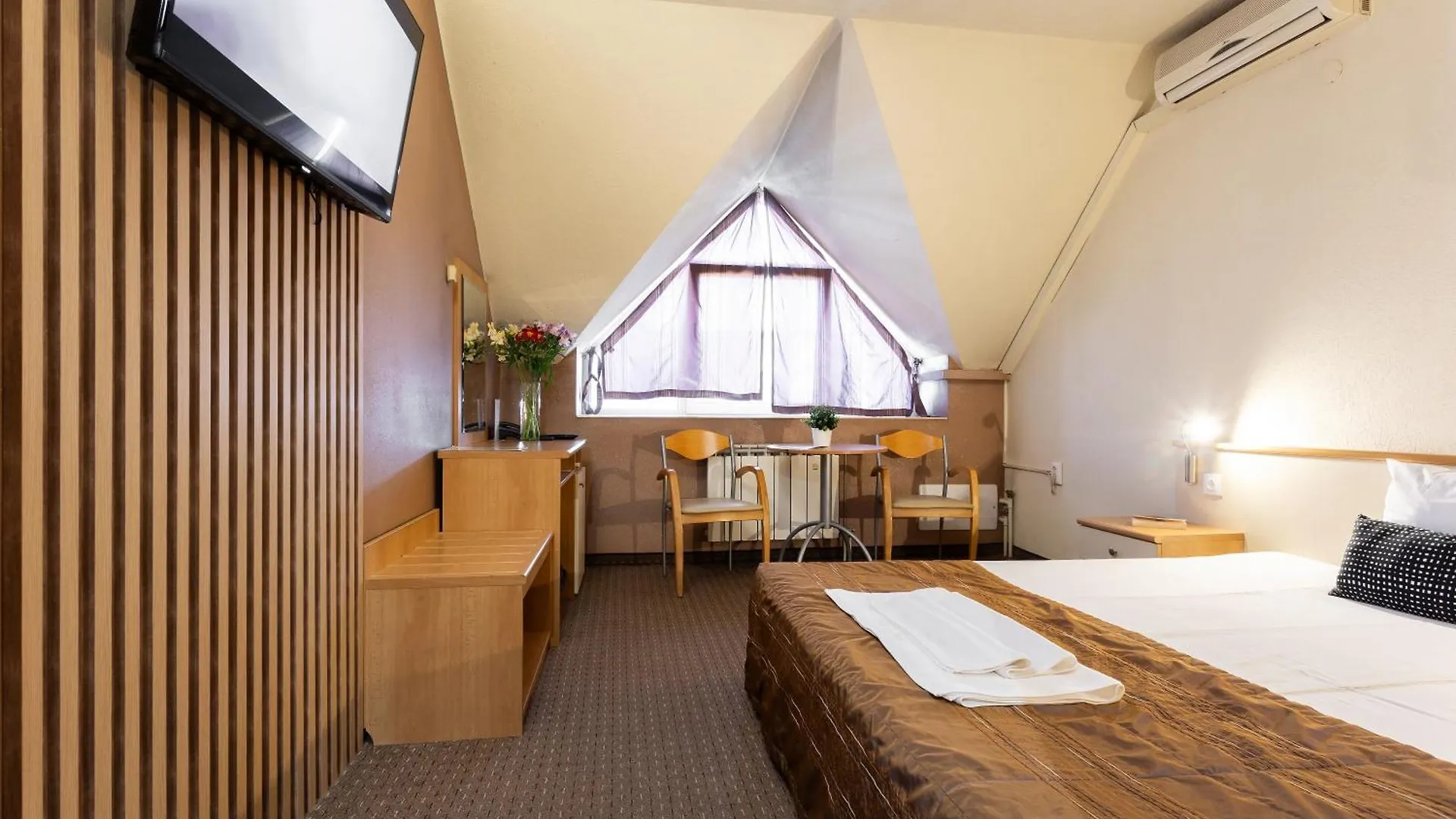 Hotel Brod - Free Parking Sofia